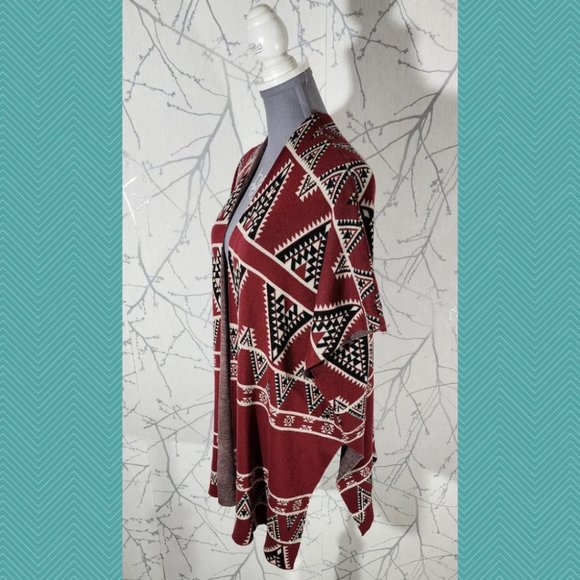 Tally Weijl Burgundy Aztec Printed Open Front Poncho Cardigan - Picture 2 of 4